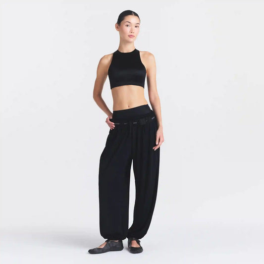 NikeSKIMS SATIN SHINE HIGH NECK BRA
