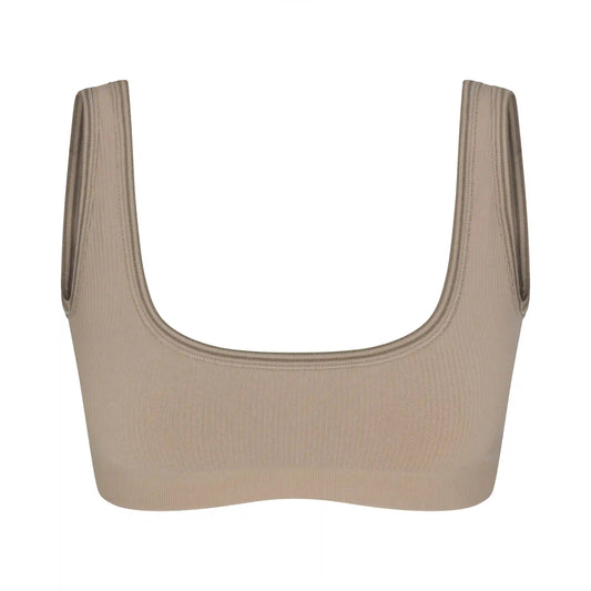 NikeSKIMS RIBBED SEAMLESS MICRO SCOOP BRA