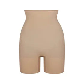 SHEER SEAMLESS HIGH-WAISTED MID THIGH SHORT