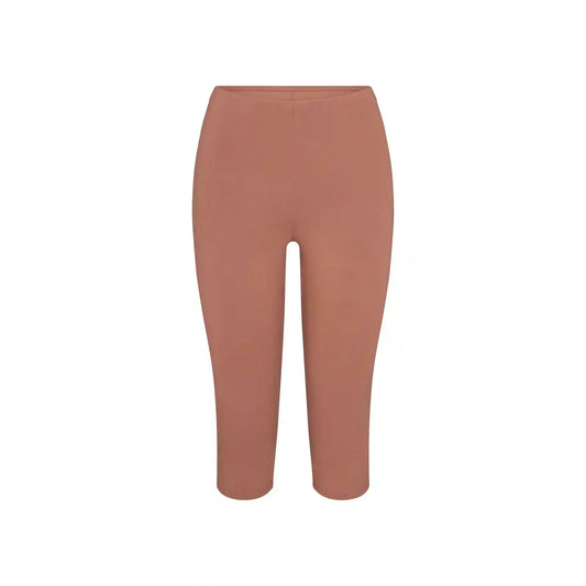 SMOOTH LAYERS HIGH-WAISTED CAPRI