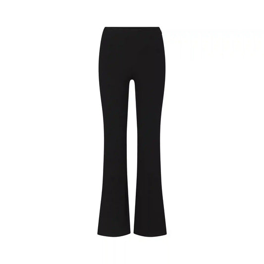 THE ESSENTIAL COLLECTION HIGH-WAISTED CROPPED KICK FLARE PANT