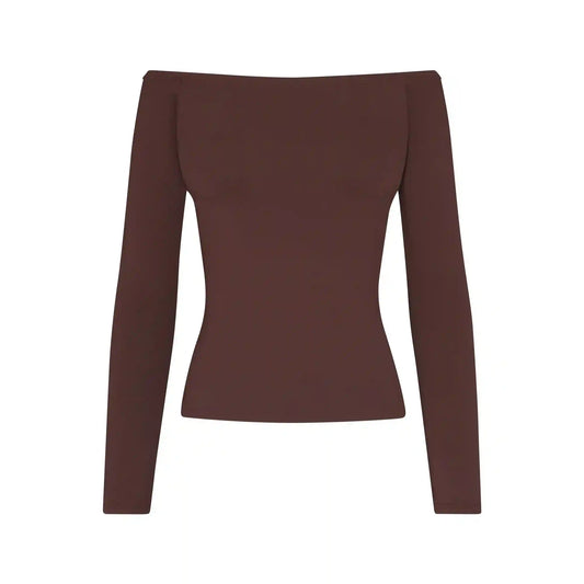 SMOOTH LAYERS OFF THE SHOULDER TOP