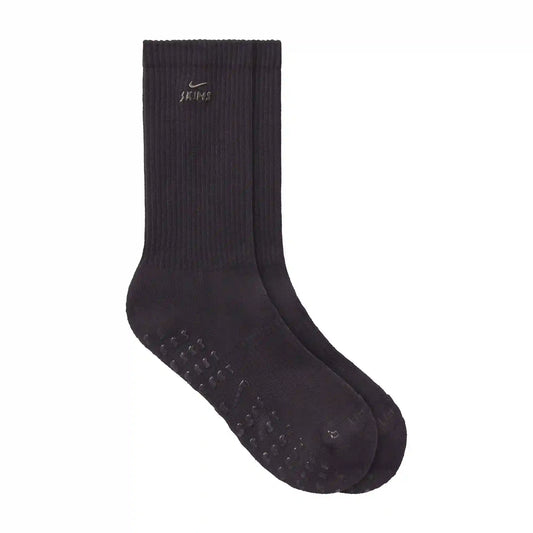 NikeSKIMS ACCESSORIES DRI-FIT⢠PILATES CREW SOCK