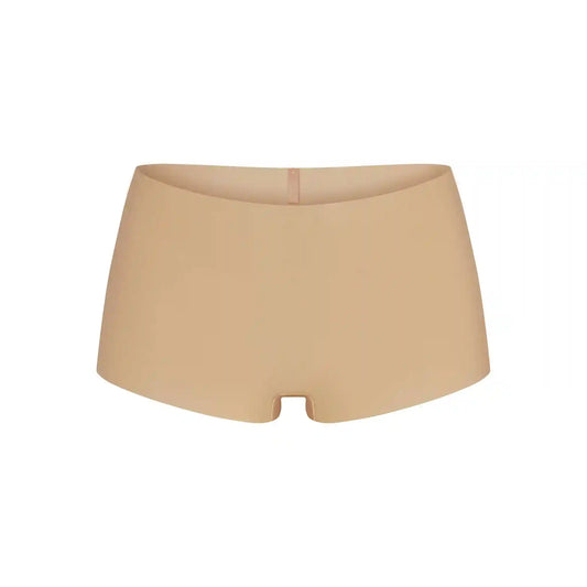 INVISIBLE BOY SHORT