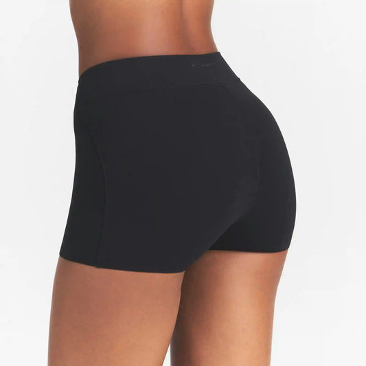 NikeSKIMS STUDIO STRETCH DIPPED 2" SHORT