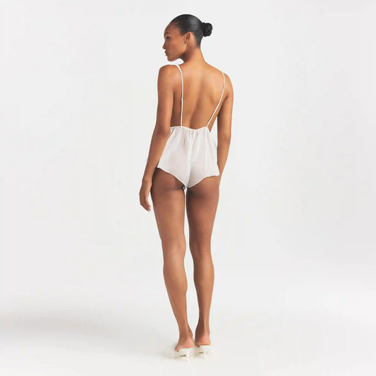SKIMS ROMANCE PLUNGE TEDDY