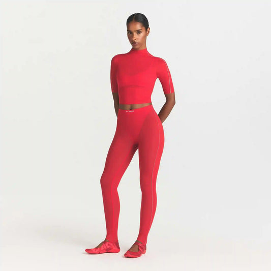 NikeSKIMS WEIGHTLESS LAYERS V-PANEL 28" LEGGING