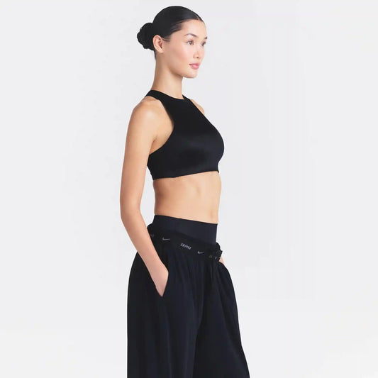 NikeSKIMS SATIN SHINE HIGH NECK BRA