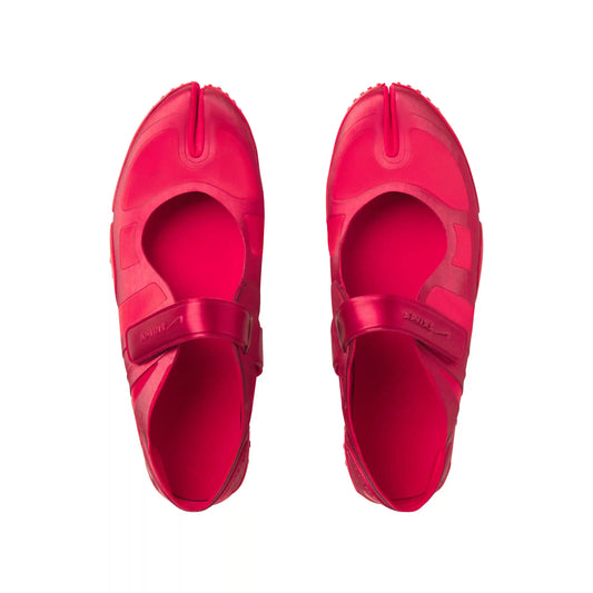 NikeSKIMS FOOTWEAR RIFT SATIN