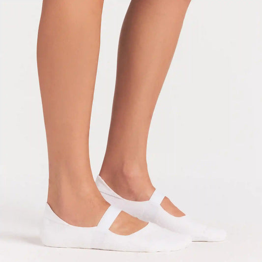 NikeSKIMS ACCESSORIES DRI-FITâ¢ PILATES NO SHOW SOCK